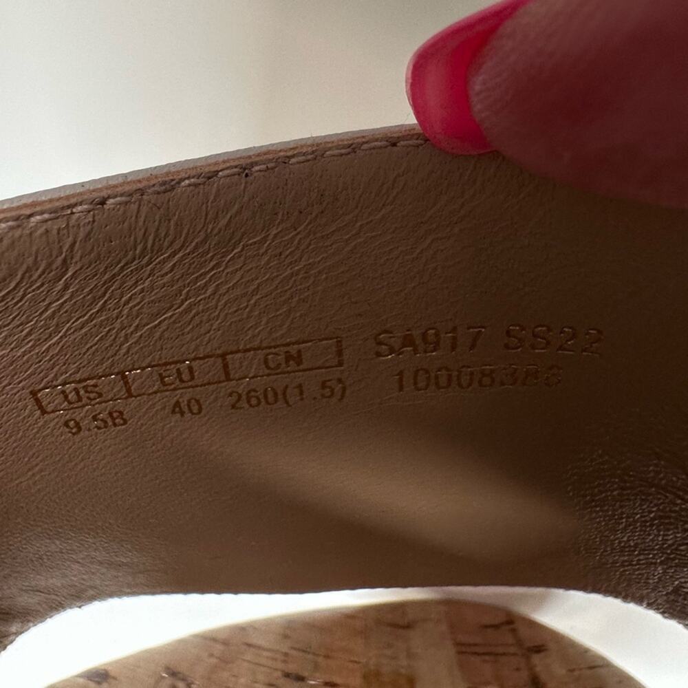 LNWB | Stuart Weitzman | Summer Wedge | White | Size 9.5B - Picture 14 of 16